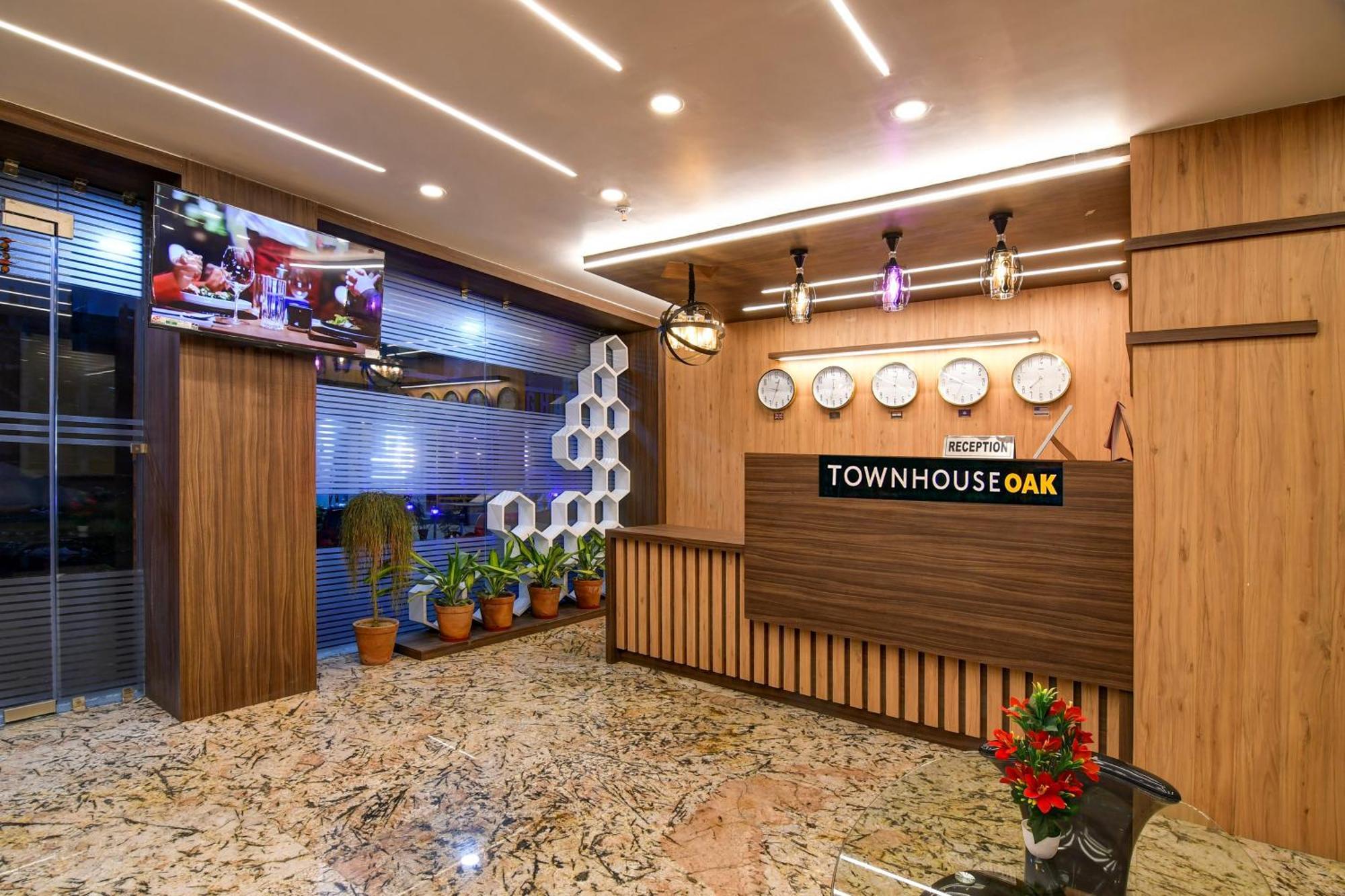 Super Townhouse Oak Bulbuli Neer Hotel Kolkata Ngoại thất bức ảnh